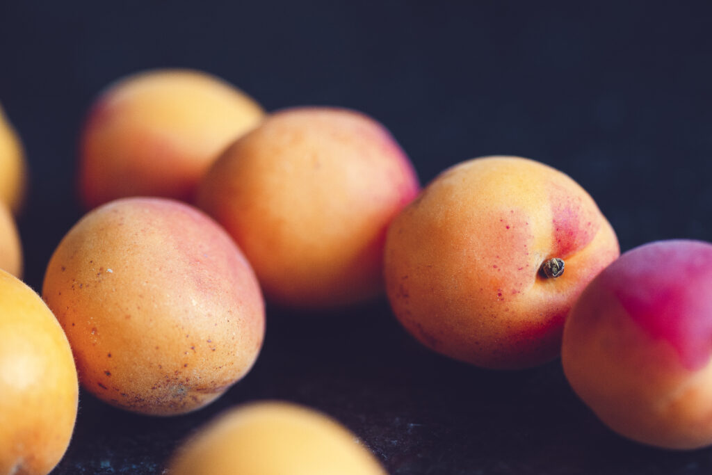 Deliciosa y refrescante bebida de durazno con un aroma irresistible que te transportará a los sabores de la naturaleza.